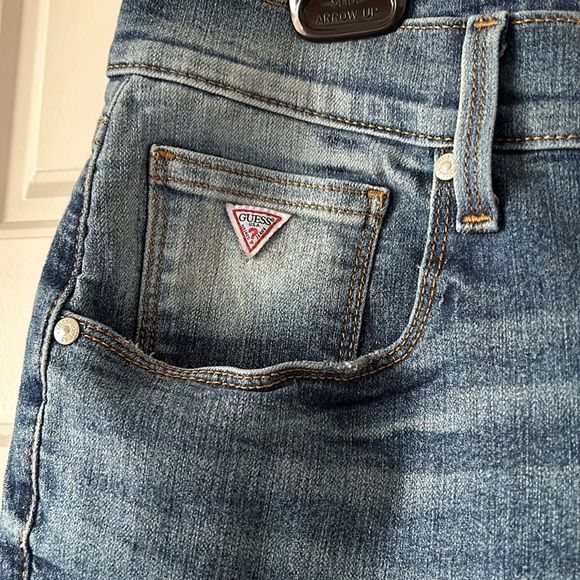 Guess distressed jeans slim fit - Picture 4 of 8